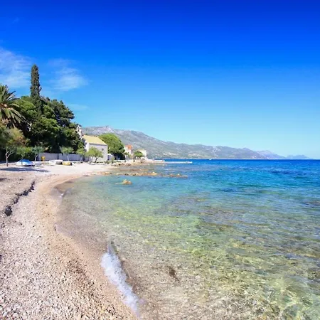 Senka Πανσιόν Orebić